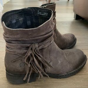 Size 8 Born Boots with Fringe